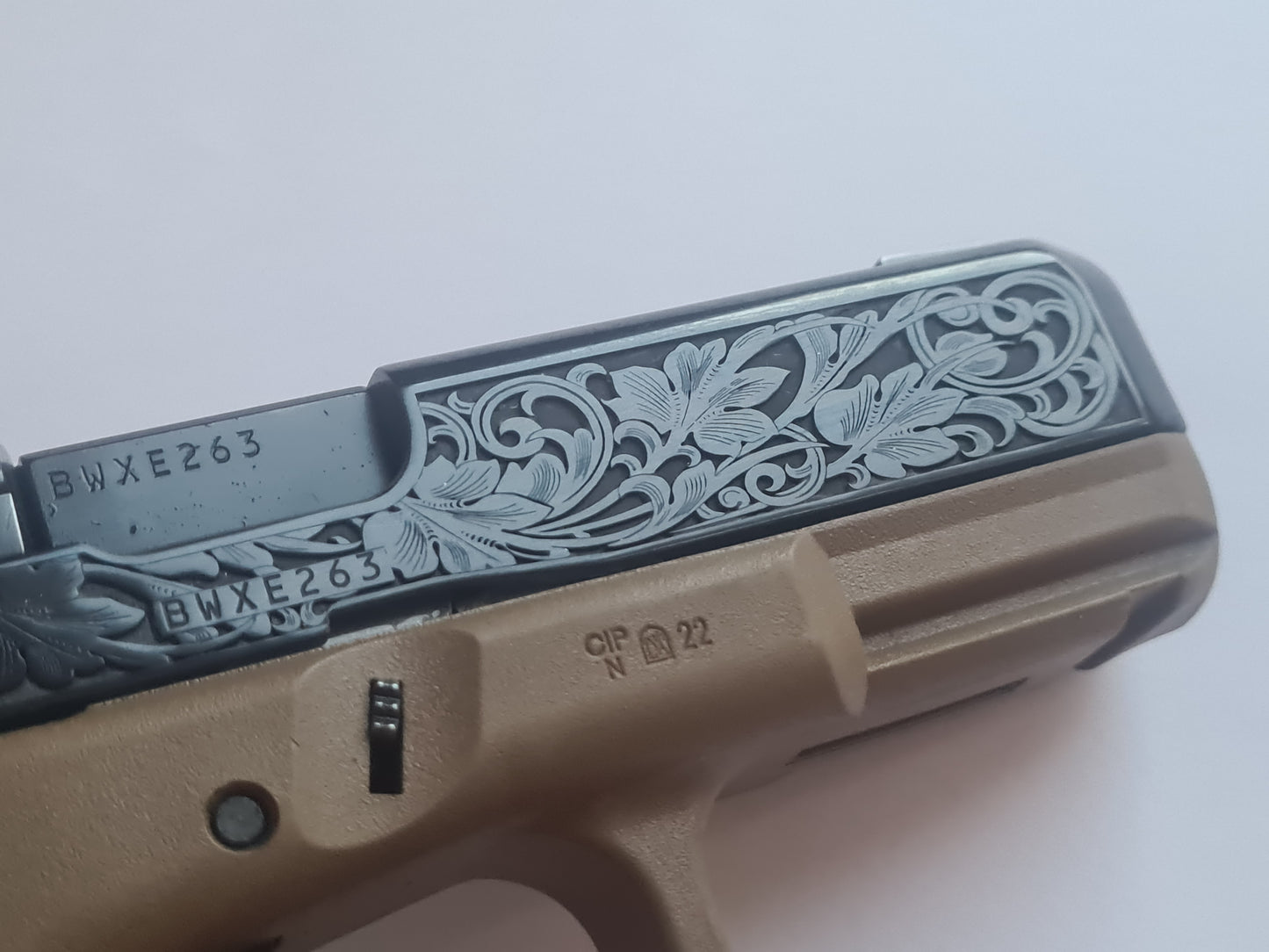 Glock 19 engraving